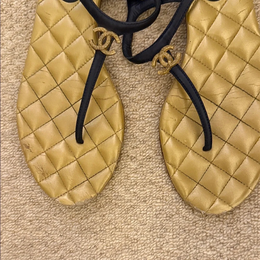CHANEL Gold and Black Quilted Sandals - Picture 2 of 10